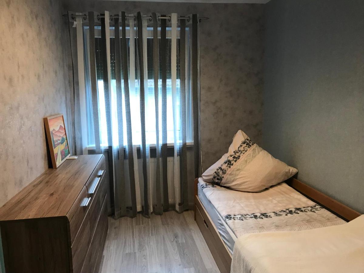 3 -Zimmer Wohnung Im Zentrum 바트넨도르프 외부 사진